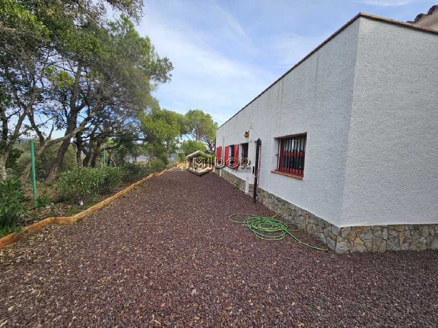 CASA AMB VISTES A MAR I MUNTANYA (LLICÈNCIA TURÍSTICA)