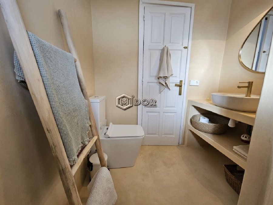 CASA AMB VISTES A MAR I MUNTANYA (LLICÈNCIA TURÍSTICA)