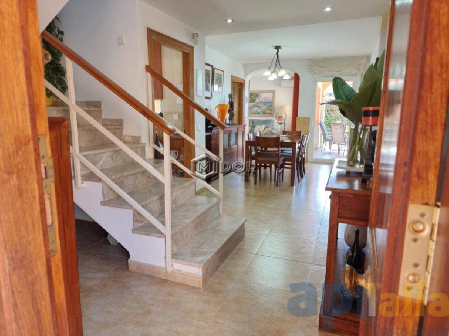 CASA AMB PISCINA A MAS PERE (CALONGE)