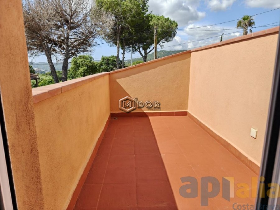 CASA AMB PISCINA A MAS PERE (CALONGE)