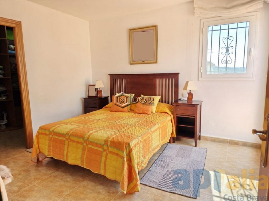 CASA AMB PISCINA A MAS PERE (CALONGE)