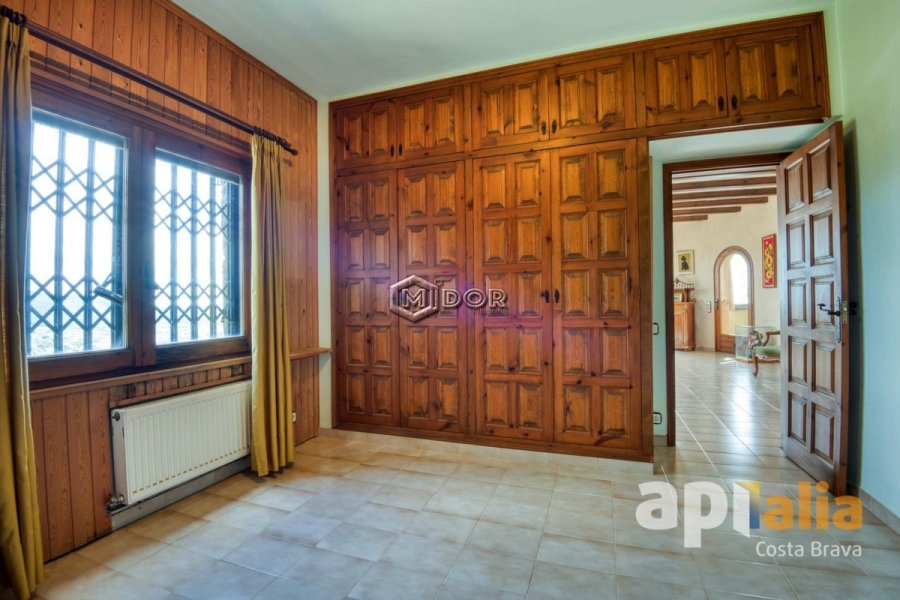 CASA AMB VISTES AL MAR I APARTAMENT D'INVIDATS