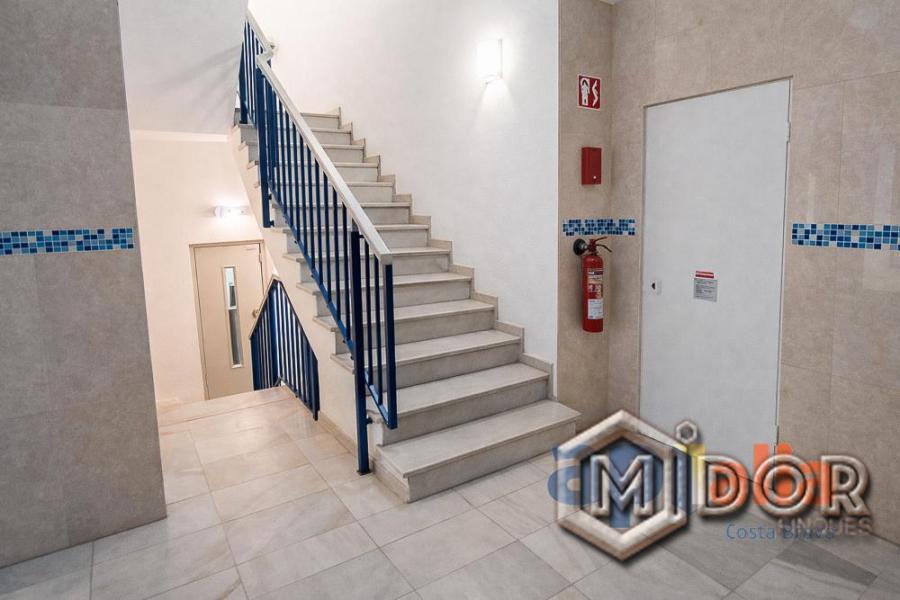 APARTAMENT A 1r LÍNIA DE MAR AMB TERRASSA