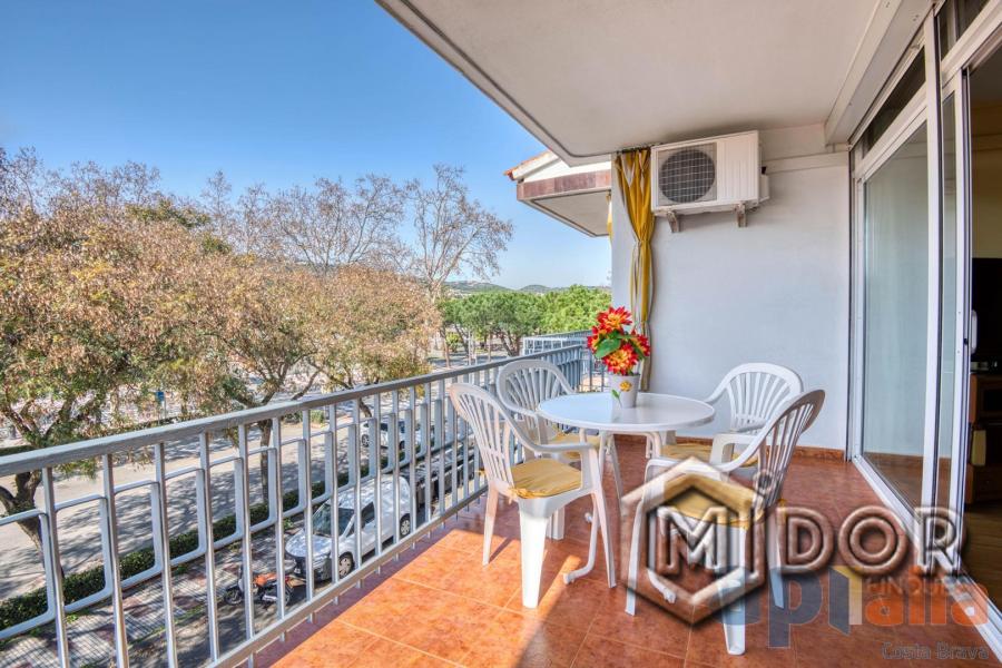 PENTHOUSE IN PLATJA D'ARO (CENTRAL AREA)