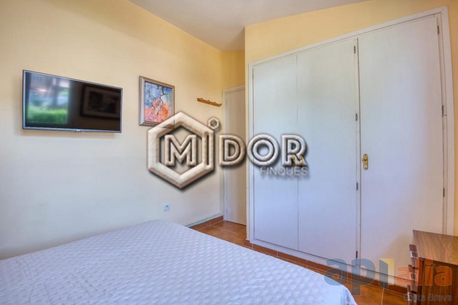 TOWNHOUSE WITH PRIVATE GARDEN IN S’AGARÓ