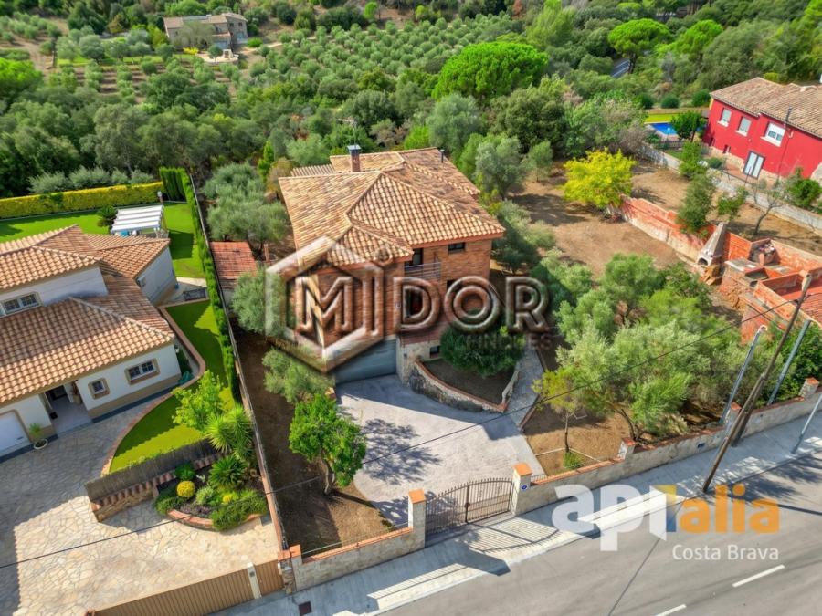 CASA AMB PISCINA I GARATGE A MAS PERE, CALONGE – COSTA BRAVA