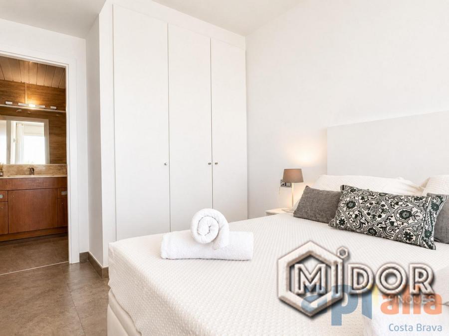 BEACHFRONT APARTMENT WITH TORURIST LICENSE