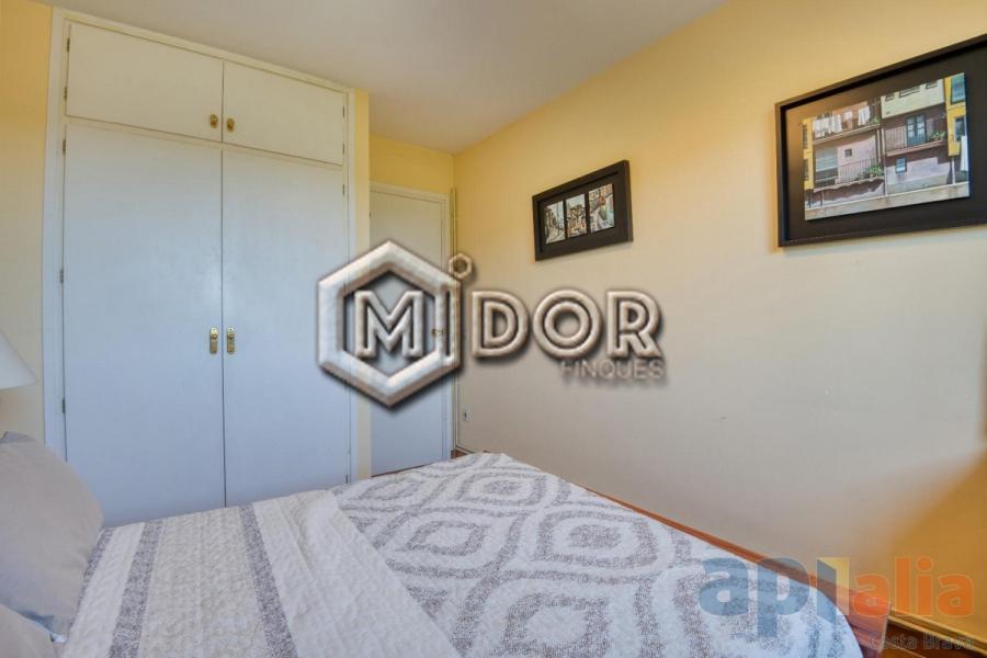 TOWNHOUSE WITH PRIVATE GARDEN IN S’AGARÓ