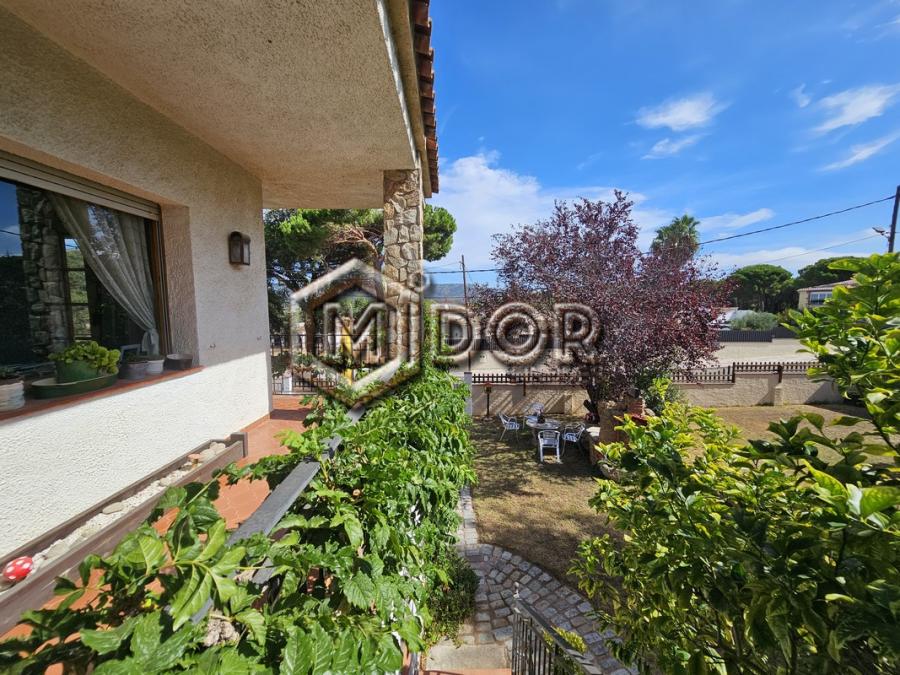 CASA AMB GRAN POTENCIAL I PISCINA PRIVADA A MAS TREMPAT (SANTA CRISTINA D'ARO)