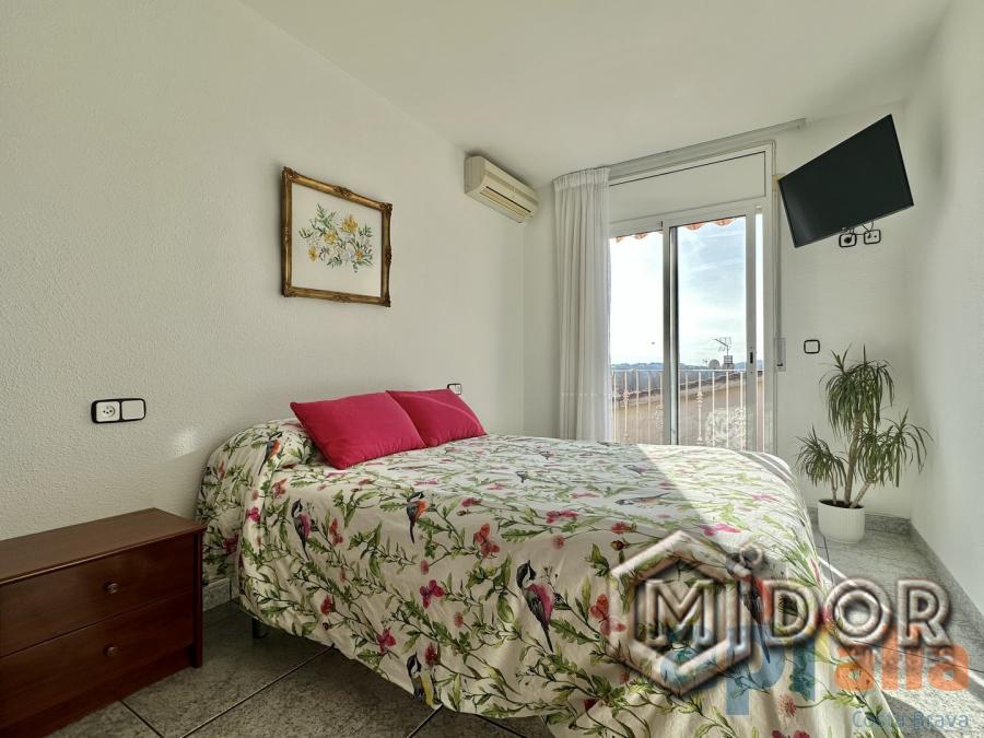 TOWNHOUSE IN THE HEART OF CASTELL-D'ARO