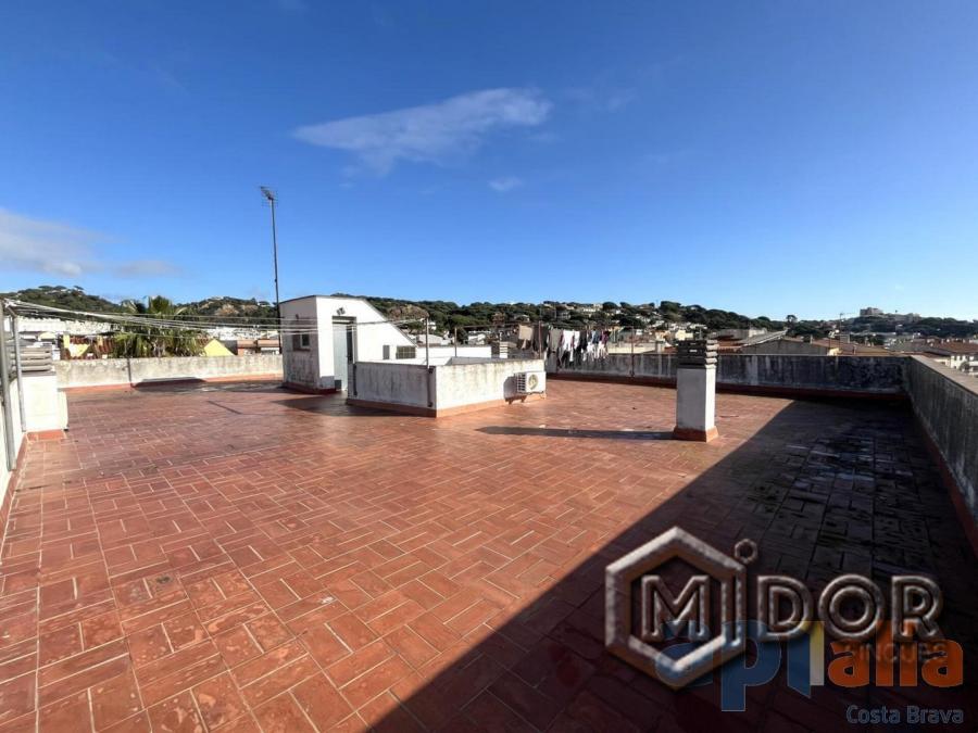 APARTAMENT A ZONA TEUA -ESTACIÓ