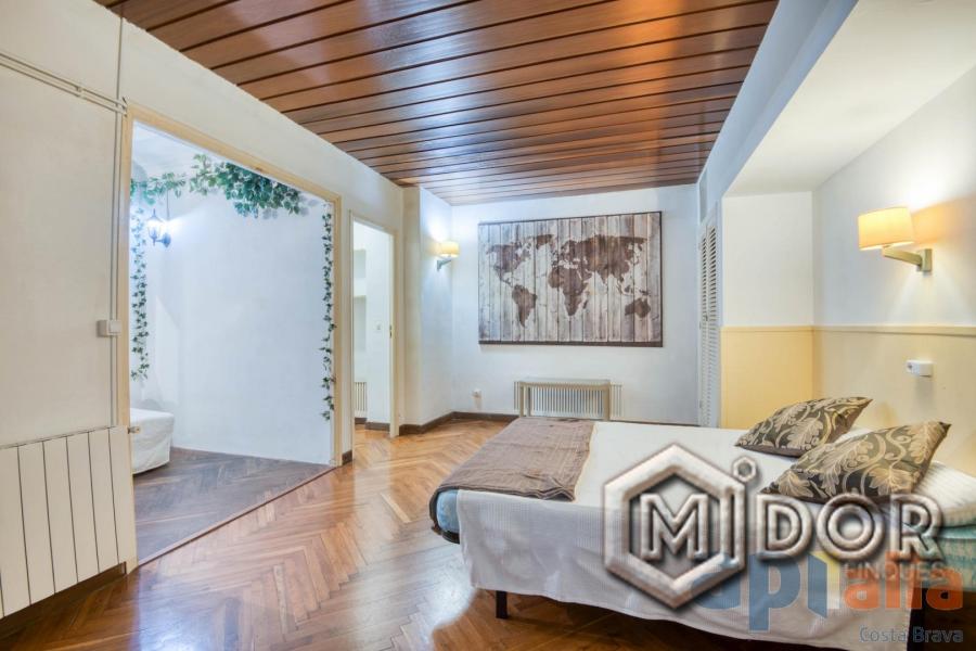 APARTAMENT AMB LLICÈNCIA TURÍSTICA A 50m DE LA PLATJA