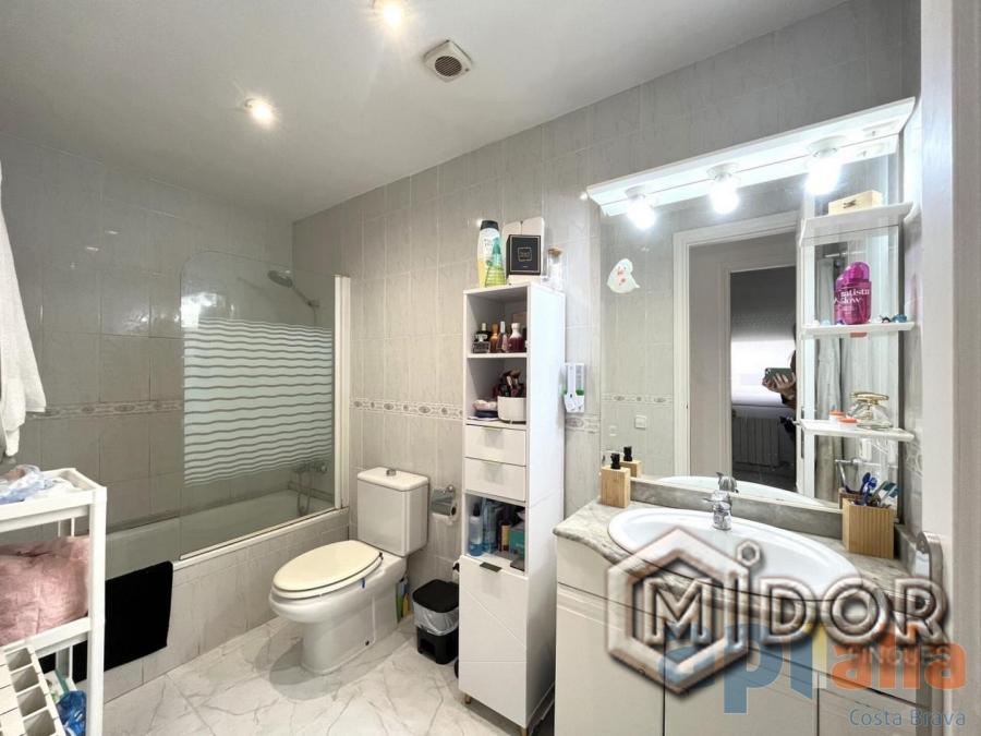 APARTAMENT A ZONA TEUA -ESTACIÓ