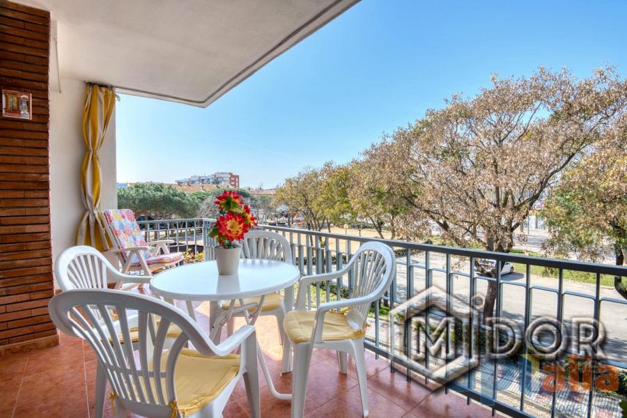 PENTHOUSE IN PLATJA D'ARO (CENTRAL AREA)