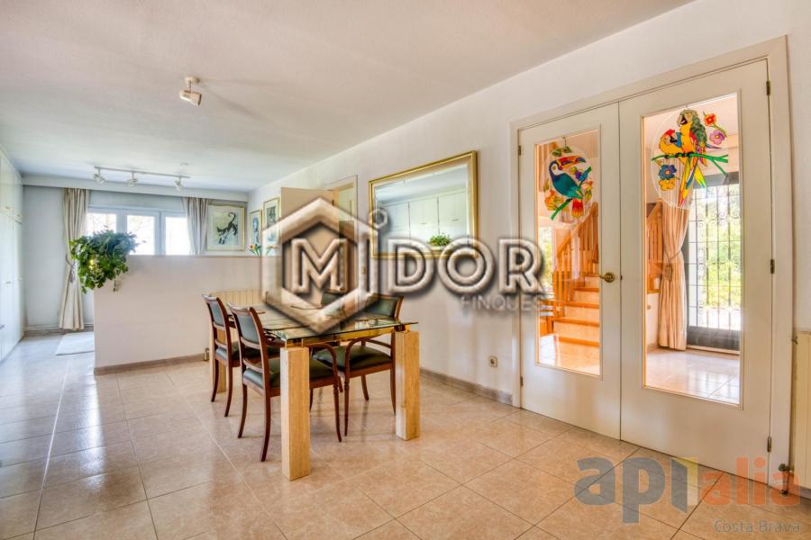 CASA A URBANITZACIÓ GOLF COSTA BRAVA (STA. CRISTINA D'ARO)