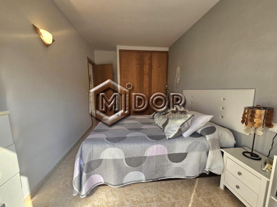 AMPLI I LLUMINÓS APARTAMENT A SANT FELIU DE GUÍXOLS (ZONA ESCLAT)