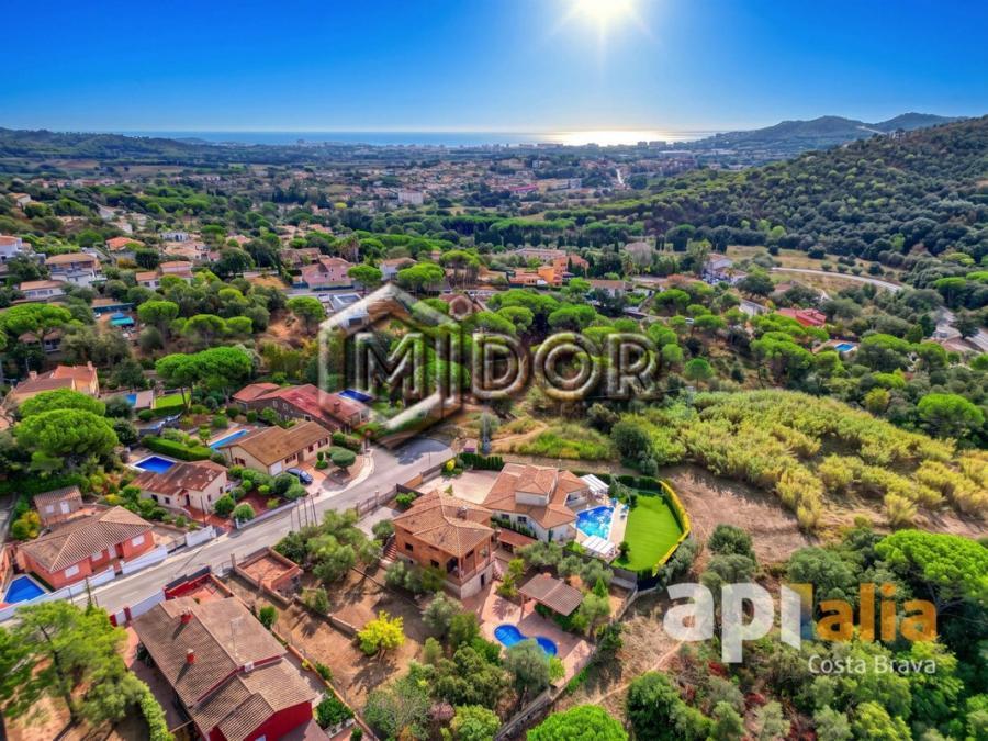 CASA AMB PISCINA I GARATGE A MAS PERE, CALONGE – COSTA BRAVA