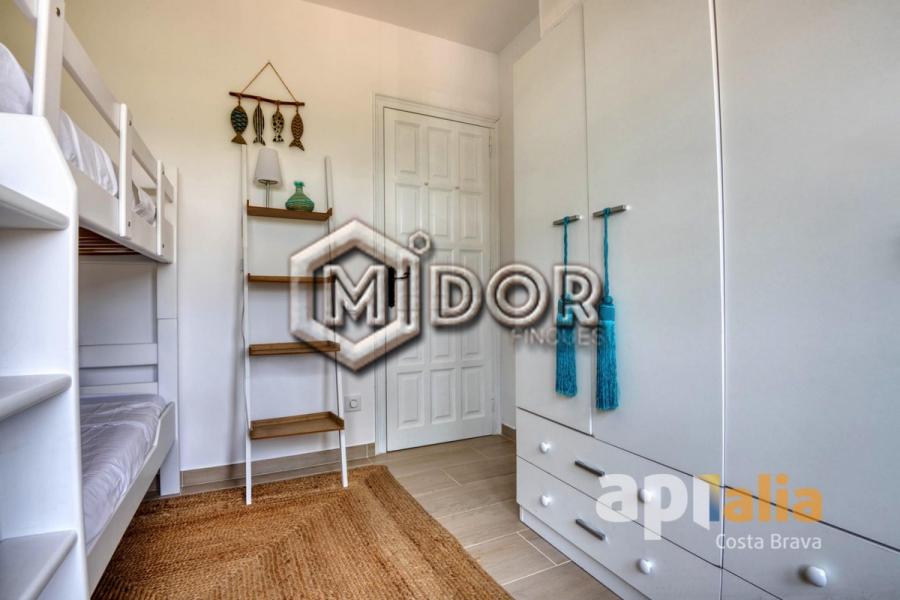 CASA REFORMADA AMB PISCINA I LLICÈNCIA TURÍSTICA