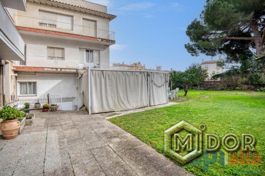 APARTAMENT PER REFORMAR A 170m DE LA PLATJA