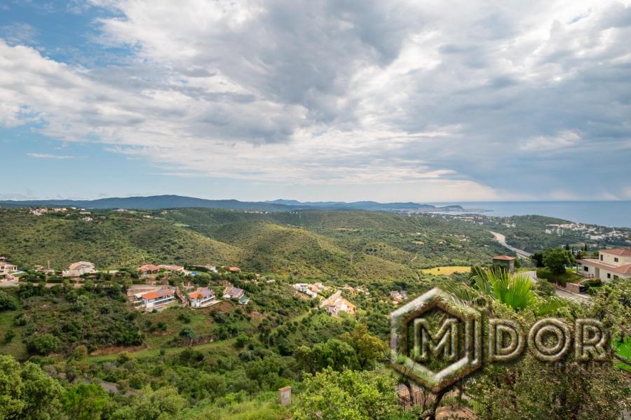 CASA AMB VISTES A MAR A PLATJA D'ARO (CIM D'ARO)