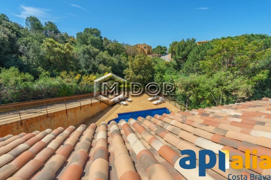 Magnífica casa amb piscina a Begur!