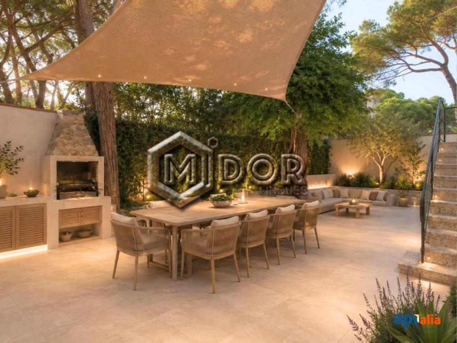 HOUSE WITH PRIVATE GARDEN AND 2 INDEPENDENT HOMES, SECOND LINE FROM THE SEA IN PLATJA D’ARO