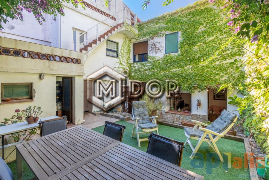 HISTORIC HOUSE IN THE HEART OF BEGUR