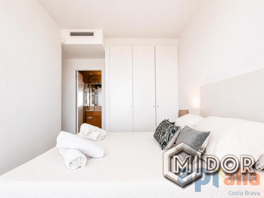 BEACHFRONT APARTMENT WITH TORURIST LICENSE