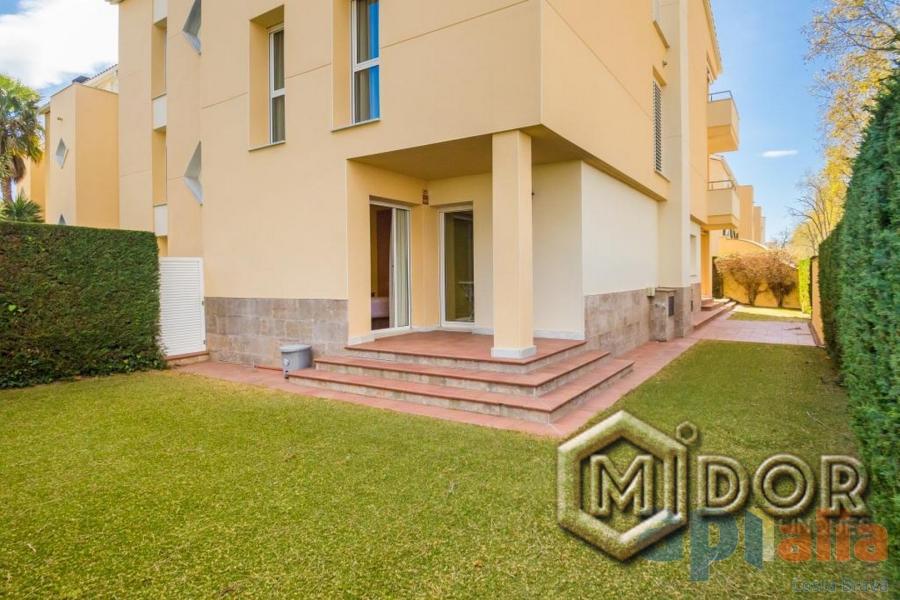 PLANTA BAIXA AMB JARDÍ A 800m DE LA PLATJA DE ST.POL-S'AGARÓ