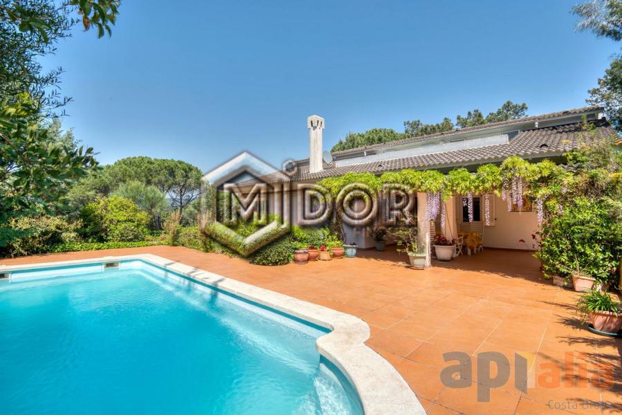 CASA A URBANITZACIÓ GOLF COSTA BRAVA (STA. CRISTINA D'ARO)