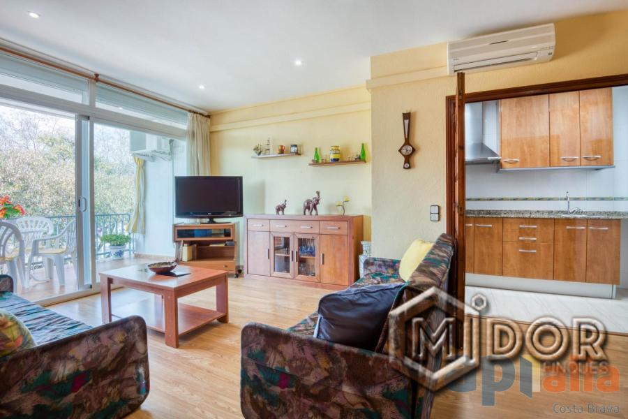 PENTHOUSE IN PLATJA D'ARO (CENTRAL AREA)