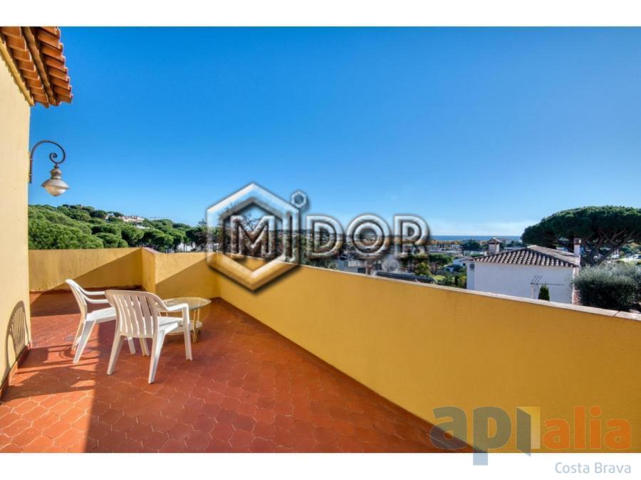 CASA AMB JARDÍ I PISCINA A S'AGARÓ
