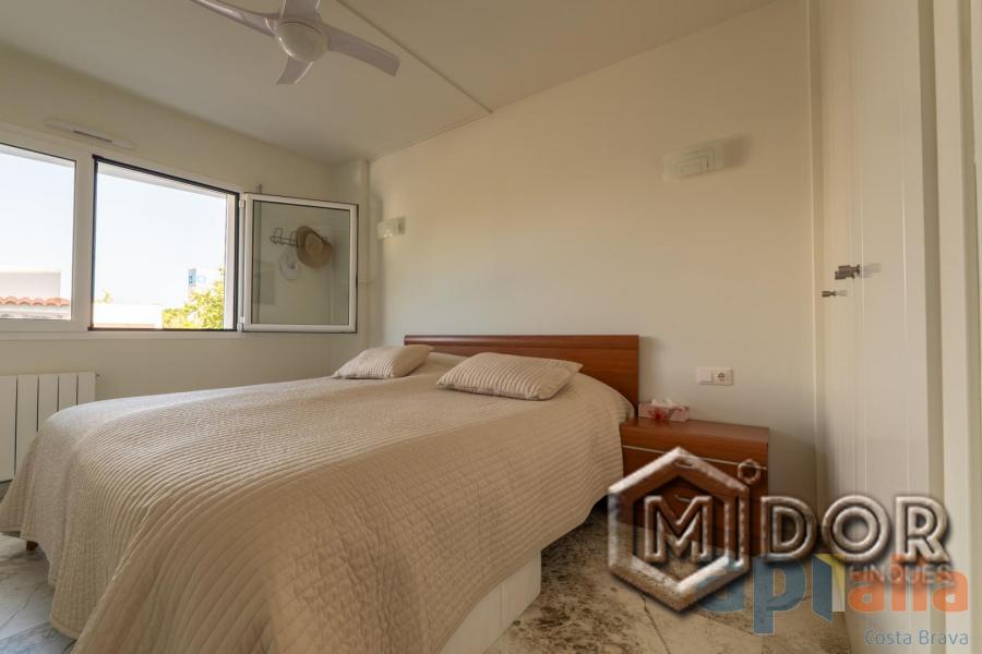 APARTAMENT A ZONA MARINA PORT D'ARO (PLATJA D'ARO)