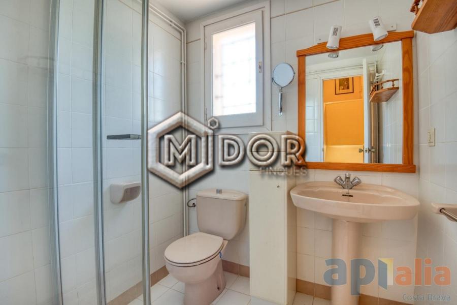 TOWNHOUSE WITH PRIVATE GARDEN IN S’AGARÓ