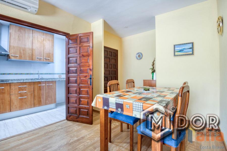 PENTHOUSE IN PLATJA D'ARO (CENTRAL AREA)
