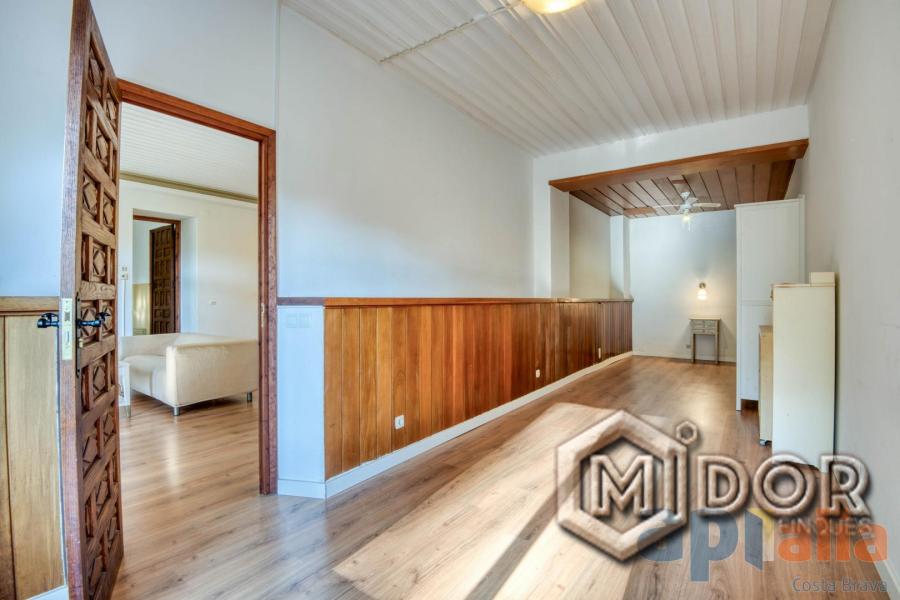 APARTAMENT AMB LLICÈNCIA TURÍSTICA A 50m DE LA PLATJA