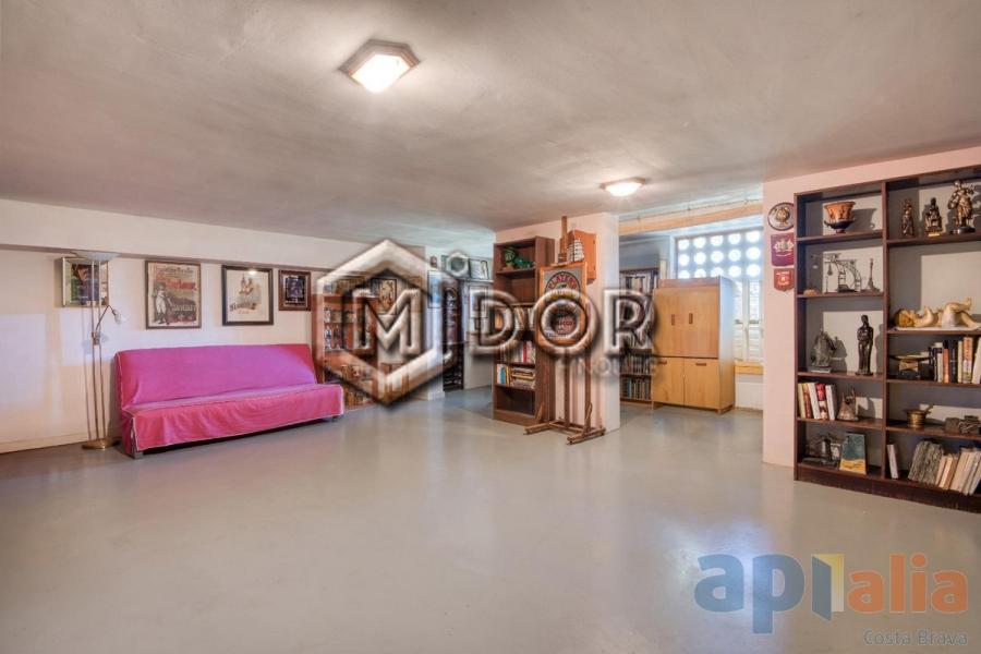 TOWNHOUSE WITH PRIVATE GARDEN IN S’AGARÓ