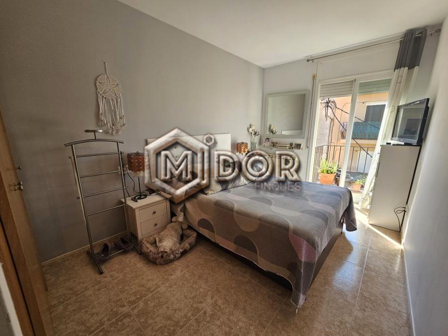 AMPLI I LLUMINÓS APARTAMENT A SANT FELIU DE GUÍXOLS (ZONA ESCLAT)