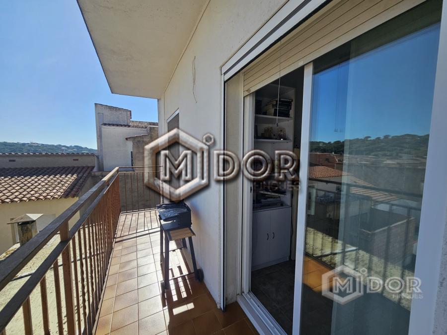 DUPLEX AMB TERRASSA A SANT FELIU DE GUÍXOLS