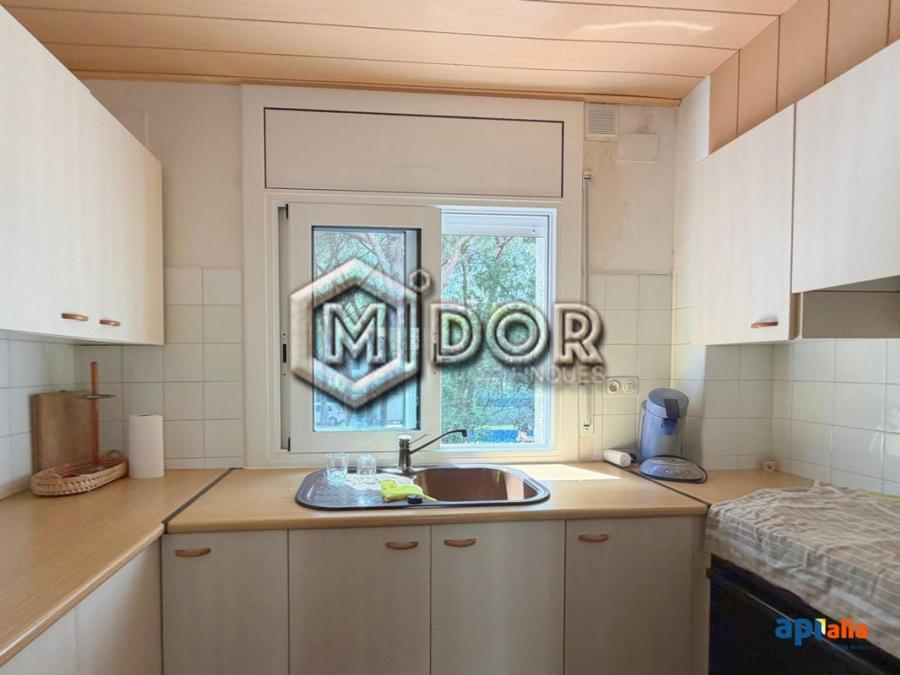 HOUSE WITH PRIVATE GARDEN AND 2 INDEPENDENT HOMES, SECOND LINE FROM THE SEA IN PLATJA D’ARO