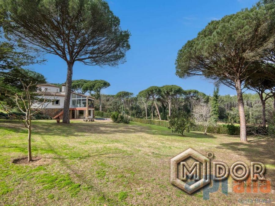 CASA A GOLF COSTA BRAVA