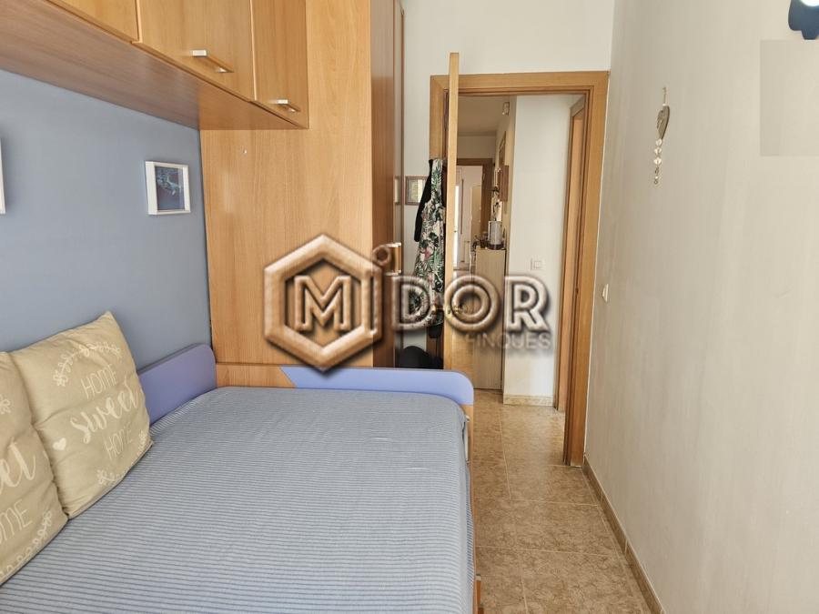 AMPLI I LLUMINÓS APARTAMENT A SANT FELIU DE GUÍXOLS (ZONA ESCLAT)