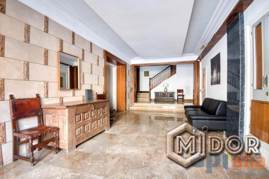 APARTAMENT PER REFORMAR A 170m DE LA PLATJA