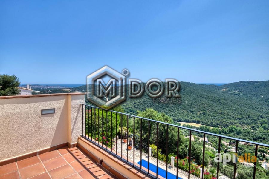 CASA AMB PISCINA A CALONGE