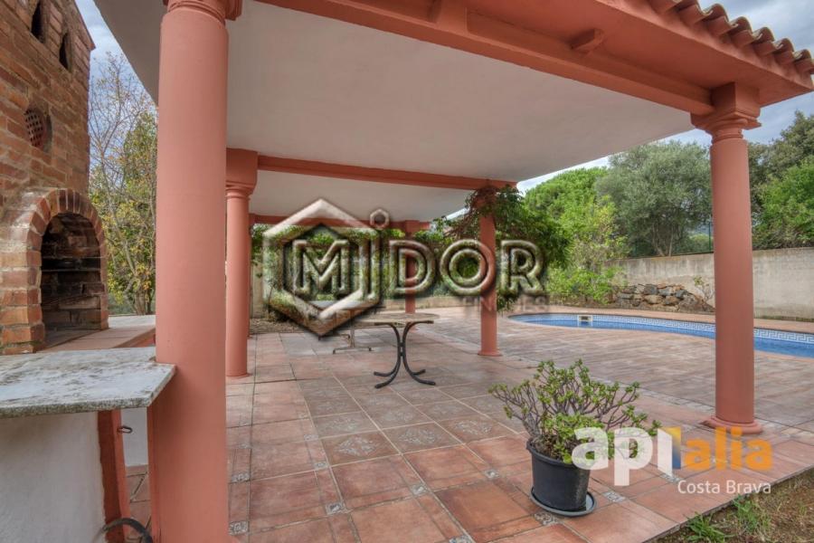 CASA AMB PISCINA I GARATGE A MAS PERE, CALONGE – COSTA BRAVA