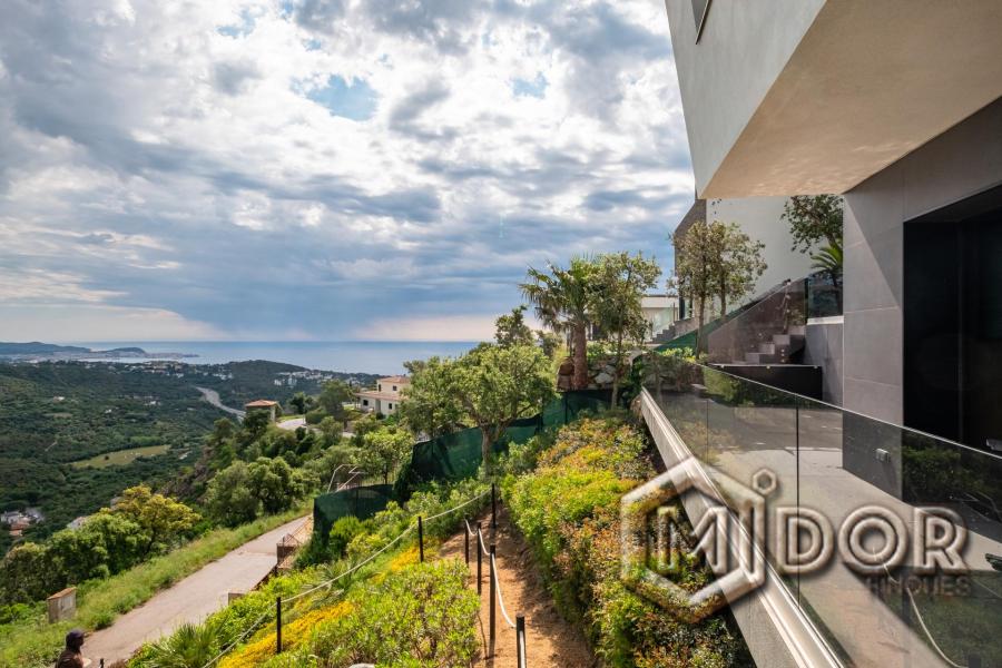CASA AMB VISTES A MAR A PLATJA D'ARO (CIM D'ARO)