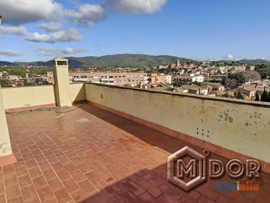 CASA A REFORMAR EN CALONGE