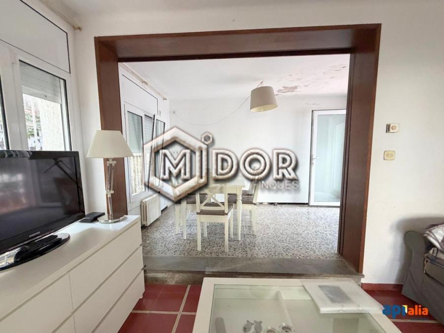 HOUSE WITH PRIVATE GARDEN AND 2 INDEPENDENT HOMES, SECOND LINE FROM THE SEA IN PLATJA D’ARO