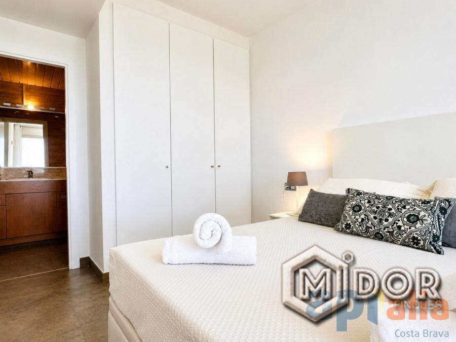 BEACHFRONT APARTMENT WITH TORURIST LICENSE