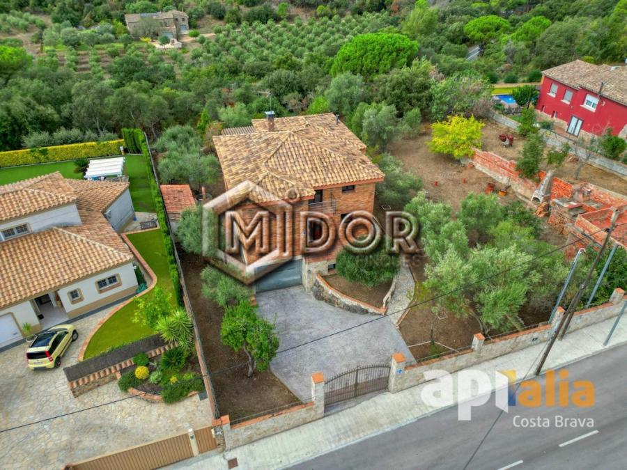 CASA AMB PISCINA I GARATGE A MAS PERE, CALONGE – COSTA BRAVA